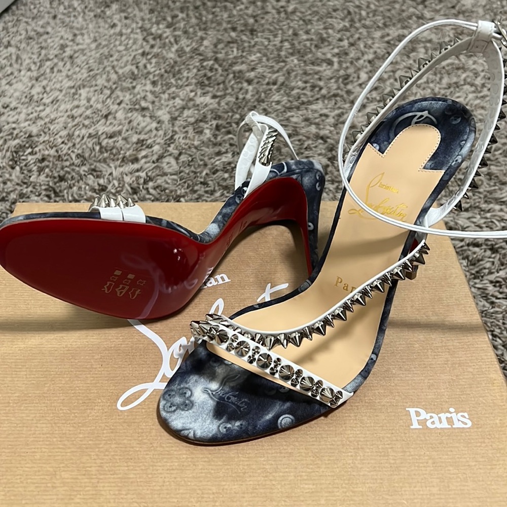 Christian Louboutin Mafaldina Spikes 100 Leather high heels